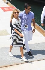 KELLY RIPA and Mark Consuelos at Comic-con in San Diego 07/21/2018