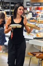KENDALL JENNER Out for a Slice of Pizza in Los Angeles 07/01/2018