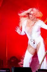 KESHA Performs at Ruoff Home Mortgage Music Center in Noblesville 07/19/2018