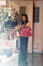 KOURTNEY KARDASHIAN Out Shopping in Los Angeles 07/21/2018