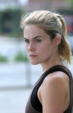 KRYSTEN RITTER and RACHEL TAYLOR Filming Jessica Jones Season 3 in Queens 07/05/2018