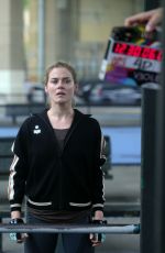 KRYSTEN RITTER and RACHEL TAYLOR Filming Jessica Jones Season 3 in Queens 07/05/2018