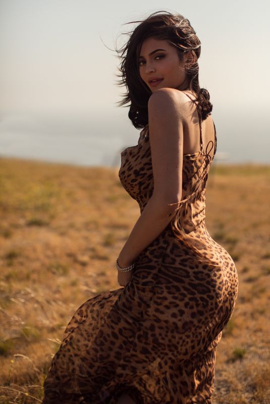 KYLIE JENNER by Sasha Samsonova Photoshoot 2018