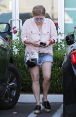 LISA MARIE PRESLEY Leaves a Nail Salon in Los Angeles 07/16/2018
