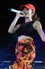 MANDY LEE Performs at Coral Sky Amphitheatre in West Palm Beach 06/29/2018