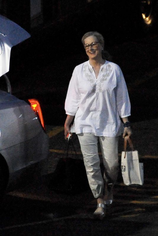 MERYL STREEP Leaves Big Little Lies Set in Los Angeles 07/28/2018
