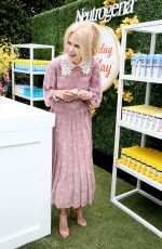 NICOLE KIDMAN for Neutrogena, July 2018