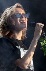 NINA NESBITT Performs at Wireless Festival in Finsbury Park in London 07/08/2018