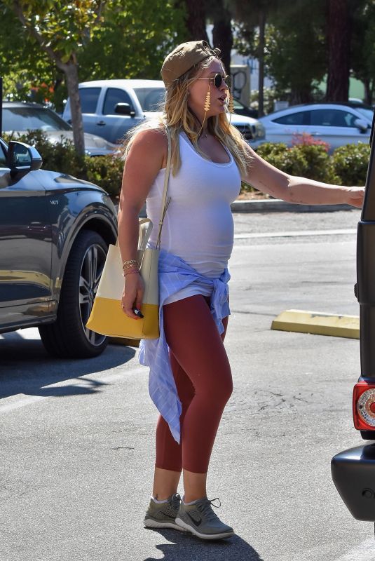 Pregnant HILARY DUFF Out and About in Los Angeles 07/06/2018