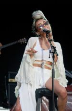 QUIN Performs at Dell Music Center in Philadelphia 07/22/2018