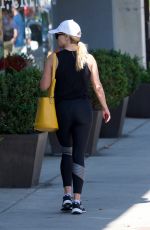 REESE WITHERSPOON Leaves a Gym in Los Angeles 07/02/2018
