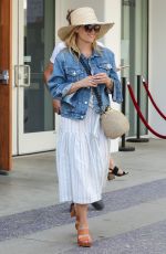 REESE WITHERSPOON Out for Lunch in Los Angeles 07/27/2018