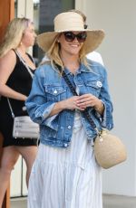 REESE WITHERSPOON Out for Lunch in Los Angeles 07/27/2018