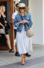REESE WITHERSPOON Out for Lunch in Los Angeles 07/27/2018