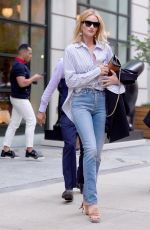 ROSIE HUNTINGTON-WHITELEY Out and About in New York 07/18/2018