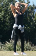 SAMANTHA X Out with Her Dogs in Bondi 07/22/2018
