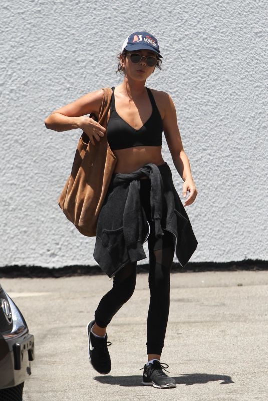 SARAH HYLAND Arrives at a Gym in Los Angeles 07/11/2018