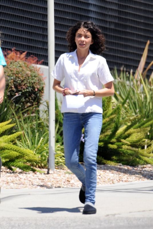 SARAH HYLAND on the Set of The Wedding Year in Los Angeles 07/02/2018