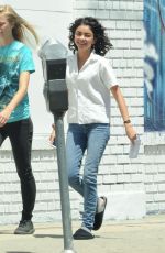 SARAH HYLAND on the Set of The Wedding Year in Los Angeles 07/02/2018
