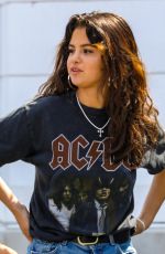 SELENA GOMEZ Shopping at a Mall in Santa Monica 07/29/2018