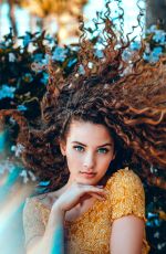 SOFIE DOSSI by Mark Singerman Photoshoot, 2018