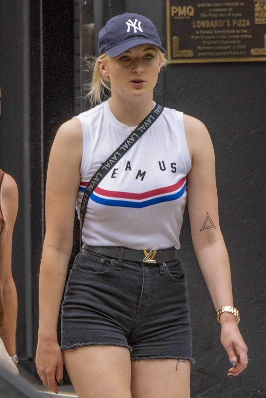 SOPHIE TURNER Out and About in New York 07/26/2018\