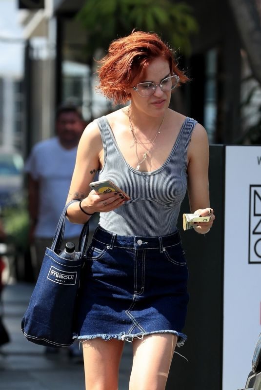 TALLULAH WILLIS Leaves Nine Zero One Salon in New York 07/07/2018