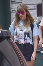 TAYLOR SWIFT and GIGI HADID Leaves Taylor