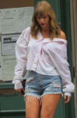 TAYLOR SWIFT in Denim Shorts Leaves Her Apartment in New York 07/22/2018