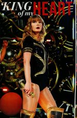 TAYLOR SWIFT - Reputation Tour Book 2018