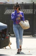 VANESSA HUDGENS and Austin Butler Out for Breakfast in Los Angeles 07/19/2018
