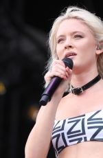 ZARA LARSSON Performs at Lollapalooza Paris Festival 07/21/2018