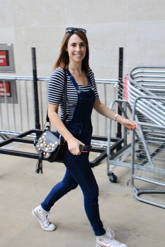 ALEX JONES Arrives at BBC Studio in London 08/20/2018