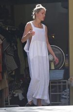 AMBER HEARD Cleaning Out Her Garage in Los Angeles 07/30/2018