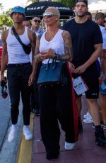 AMBER ROSE Arrives at Sugar Factory in Miami 08/17/2018