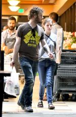 ANNA KENDRICK Shopping for Groceries in Los Angeles 08/14/2015