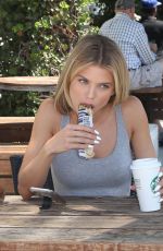ANNALYNNE MCCORD at Starbucks in West Hollywood 08/16/2018