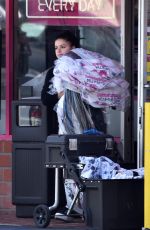 ARIEL WINTER Leaves a Dry Cleaners in Studio City 08/28/2018