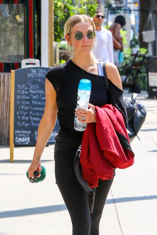 ASHLEE SIMPSON Out in Studio City 08/09/2018