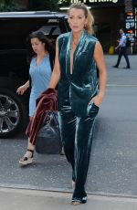 BLAKE LIVELY Leaves Spring Studios in New York 08/17/2018