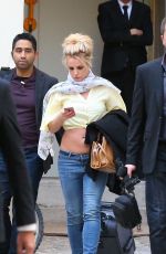 BRITNEY SPEARS Leaves Her Hotel in Paris 08/28/2018
