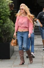 BRITNEY SPEARS Out and About in Paris 08/27/2018