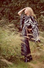 CATE BLANCHETT in Harper
