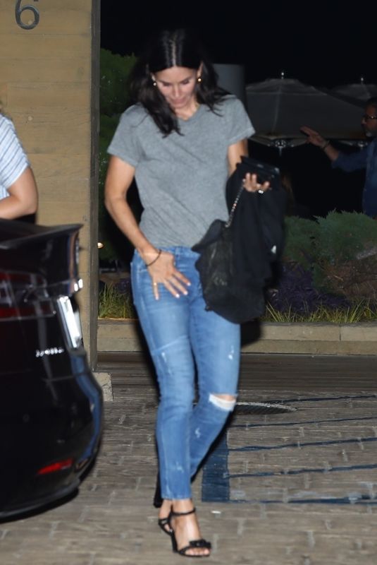 COURTENEY COX at Nobu in Malibu 08/22/2018