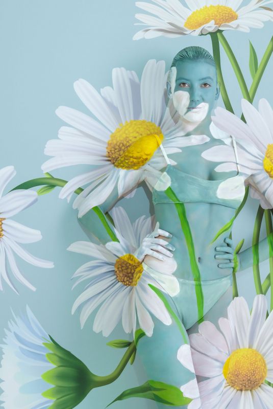 DAISY LOWE Painted by Body Paint Artist Carolyn Roper, July 2018