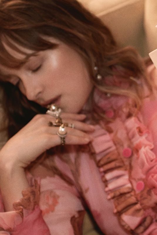 DAKOTA JOHNSON for Gucci’s Bloom Nettare Di Fiori Fragrance 2018