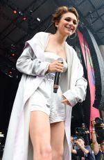 DAYA Performs at Billboard Hot 100 Music Festival in New York 08/19/2018