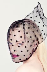 ELISABETH MOSS for Modern Luxury, September 2018