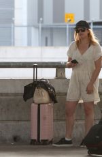 ELIZABETH MOSS at Airport in Toronto 08/12/2018