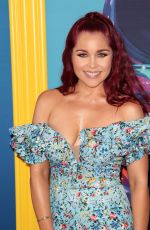 ERIN ROBINSON at 2018 Teen Choice Awards in Beverly Hills 08/12/2018